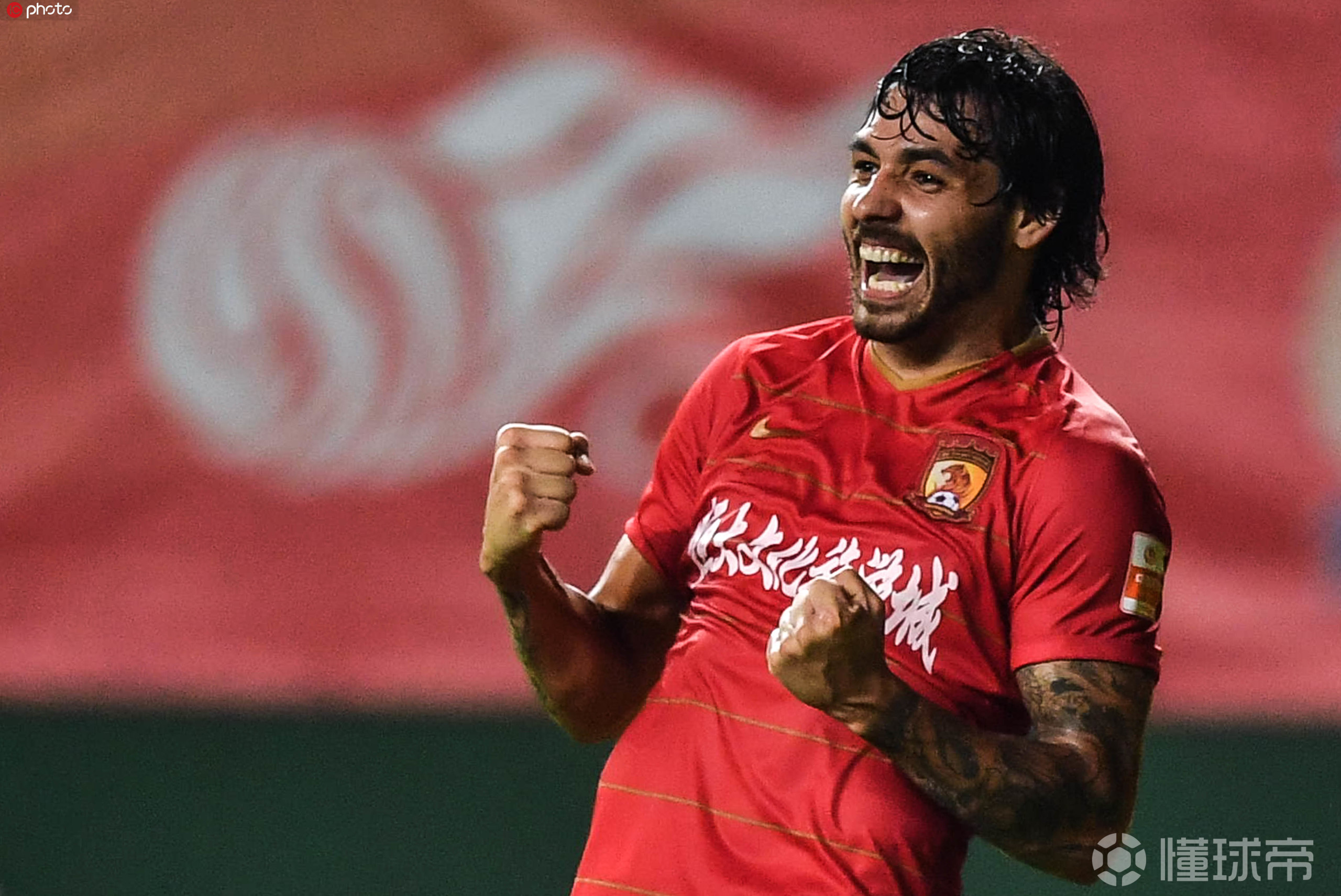 关于荷甲关键时刻再迎强敌，辽宁本钢止住颓势，主帅态度——话题不断，赛季目标并未改变的信息