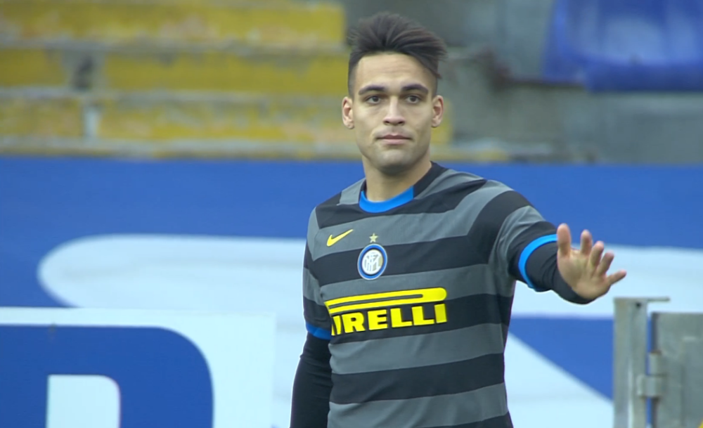 AYX SPORTS官方网站包含里昂迎意甲关键赛；关键时刻刷新队史纪录；更衣室稳定；球探报告显示潜力的词条